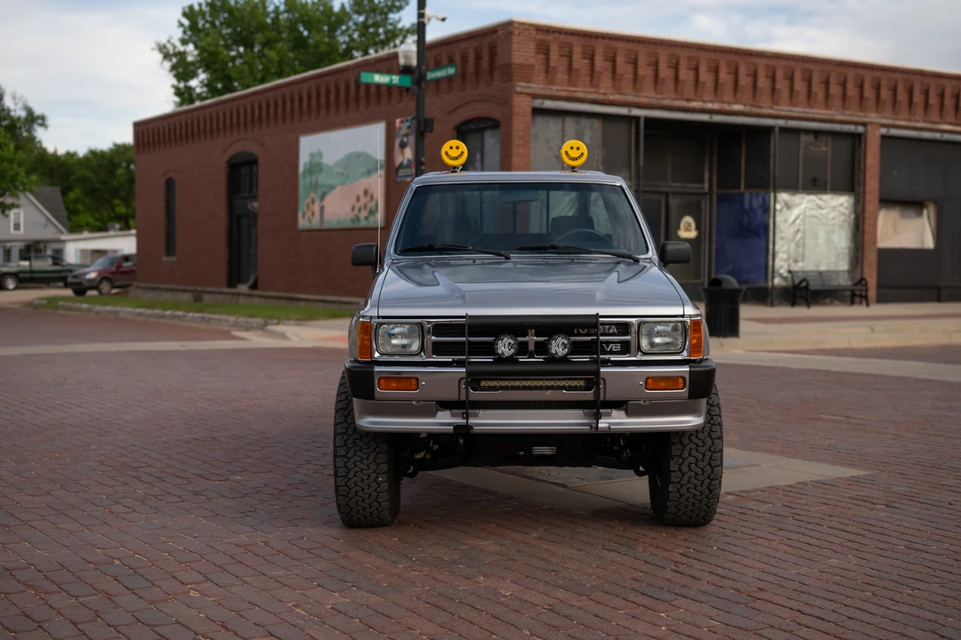 1988 Toyota Hilux 4th Gen - Image 7 of 31