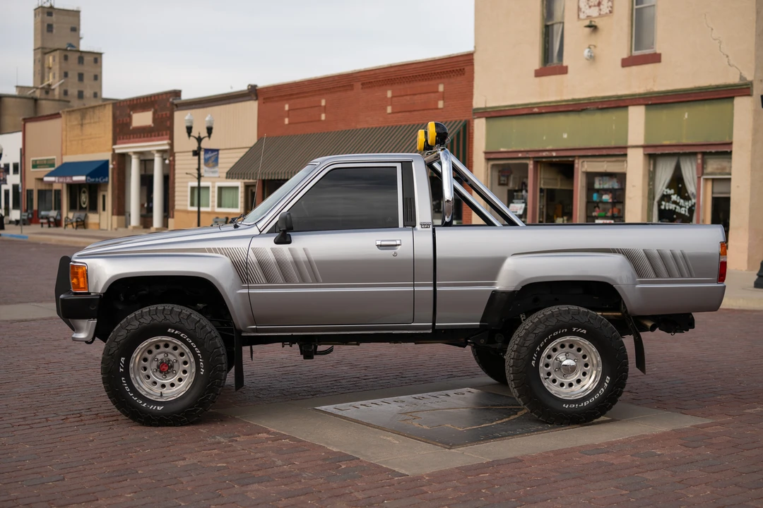 1988 Toyota Hilux 4th Gen - Image 19 of 31