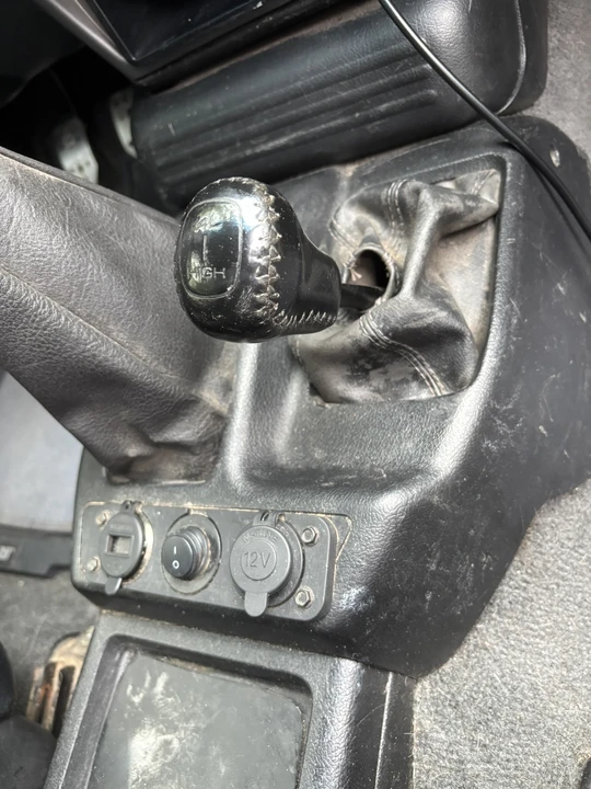 1999 Isuzu VehiCROSS - Image 27 of 31