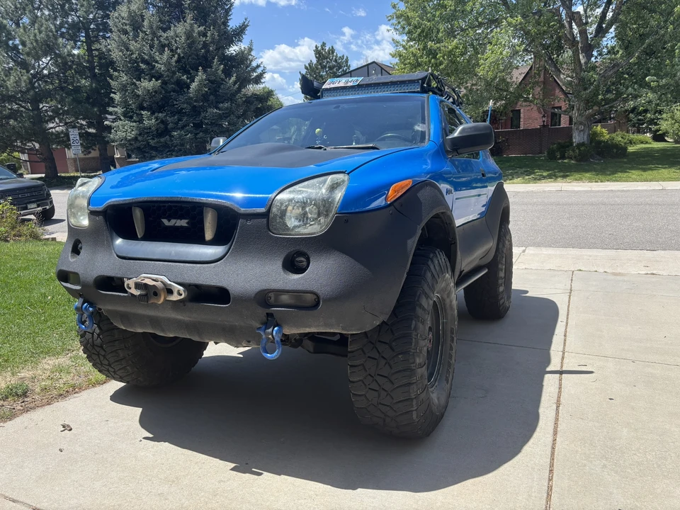 1999 Isuzu VehiCROSS - Image 2 of 31