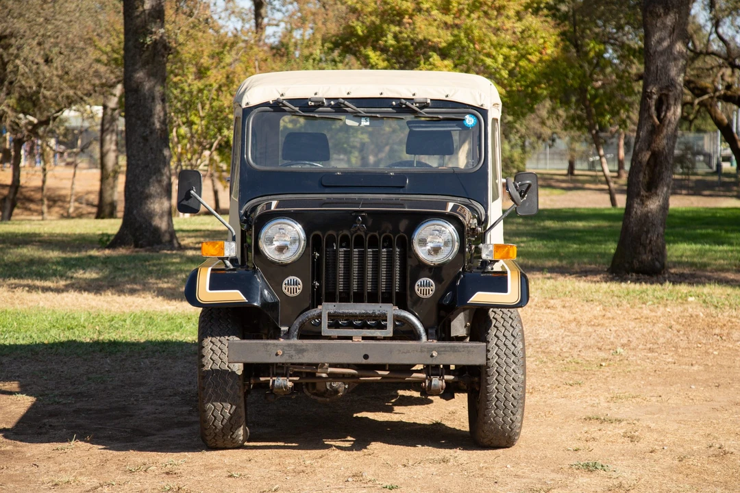 1995 Mitsubishi - Image 2 of 31