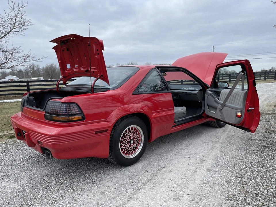 1992 Pontiac Grand Prix 3rd+ Gen - Image 24 of 31