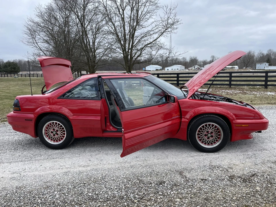 1992 Pontiac Grand Prix 3rd+ Gen - Image 25 of 31