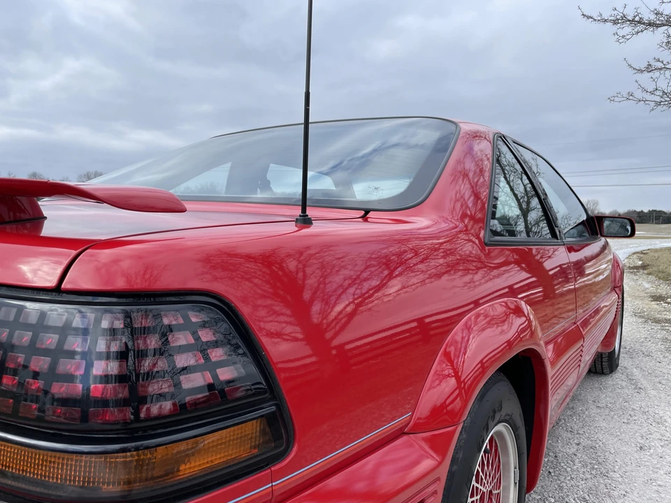 1992 Pontiac Grand Prix 3rd+ Gen - Image 31 of 31