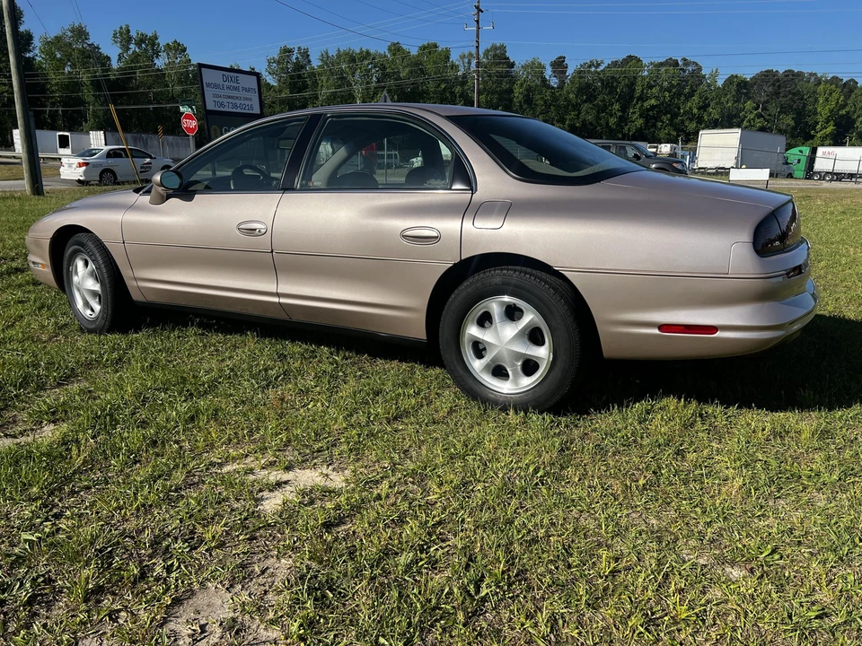 1995 Oldsmobile Aurora - Image 6 of 31