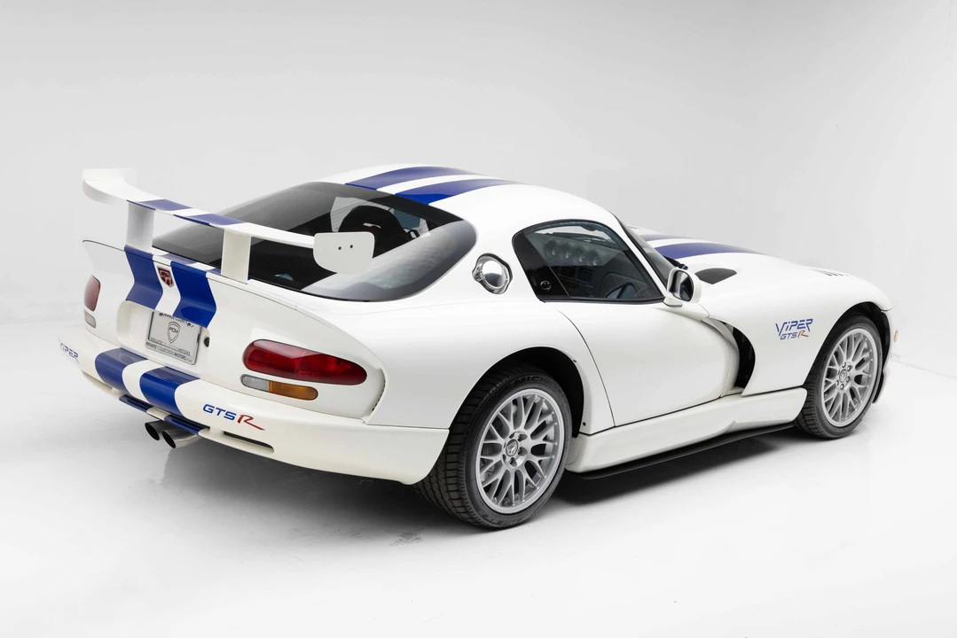 1998 Dodge Viper GTS 2nd Gen - Image 7 of 31