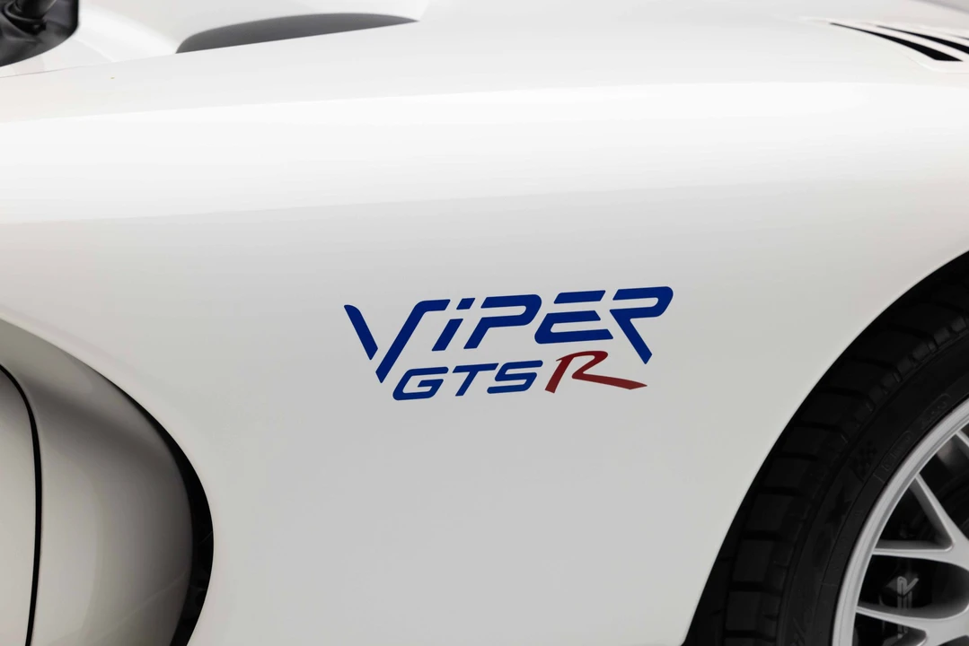 1998 Dodge Viper GTS 2nd Gen - Image 22 of 31