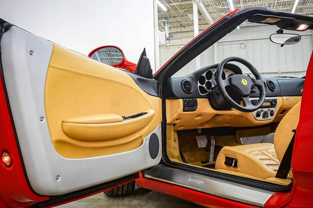 2001 Ferrari 360 Spider - Image 17 of 31