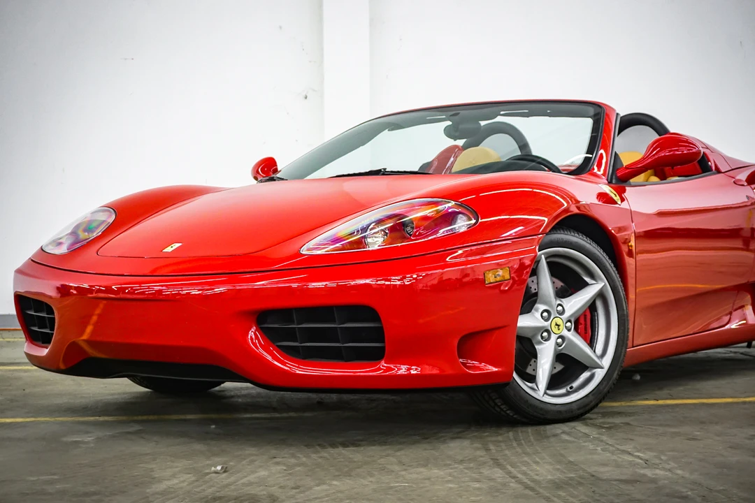 2001 Ferrari 360 Spider - Image 3 of 31