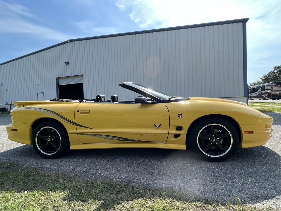 2002 Pontiac Firebird Trans Am 4th Gen - Image 14 of 31