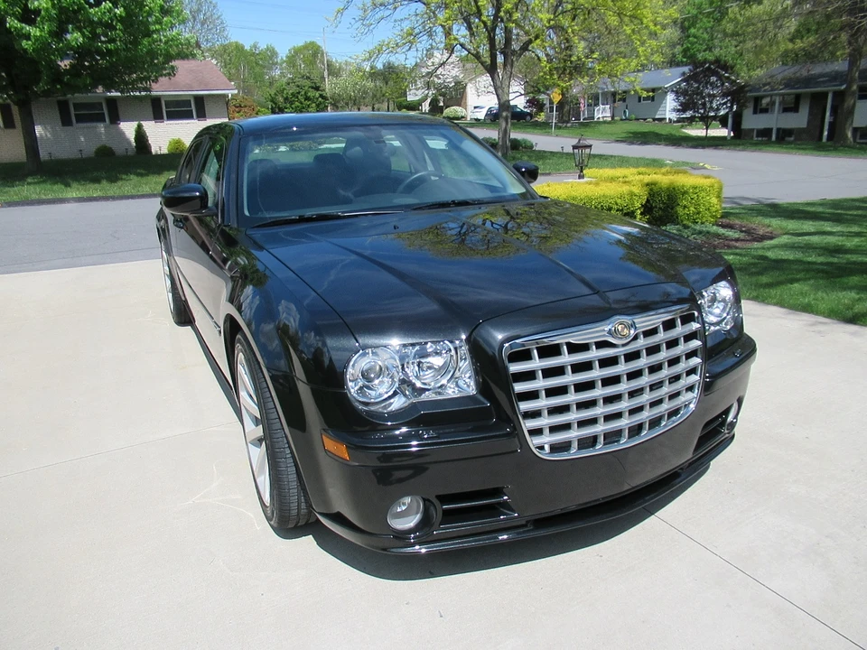 2006 Chrysler 300 (2005-2023) - Image 6 of 31