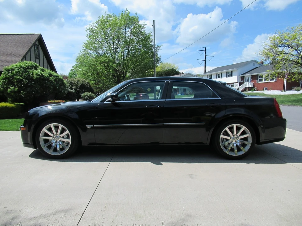 2006 Chrysler 300 (2005-2023) - Image 16 of 31