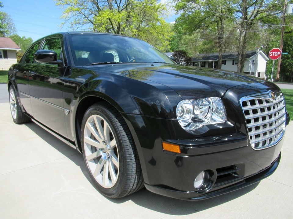 2006 Chrysler 300 (2005-2023) - Image 8 of 31