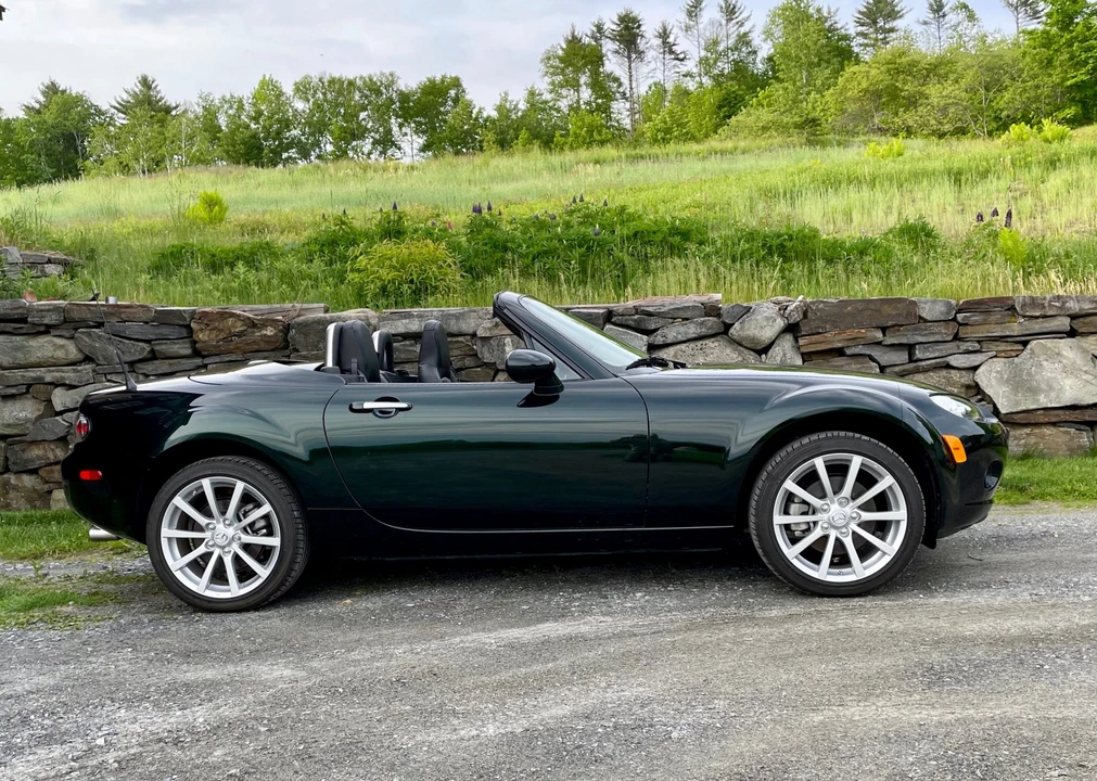 2008 Mazda NC MX-5 Miata - Image 6 of 31