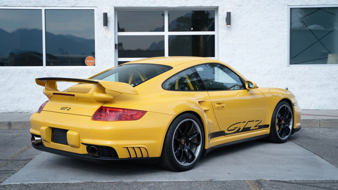2008 Porsche 997 GT2 - Image 4 of 31