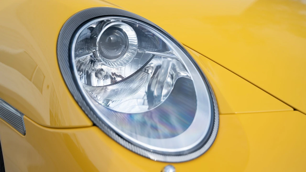 2008 Porsche 997 GT2 - Image 18 of 31