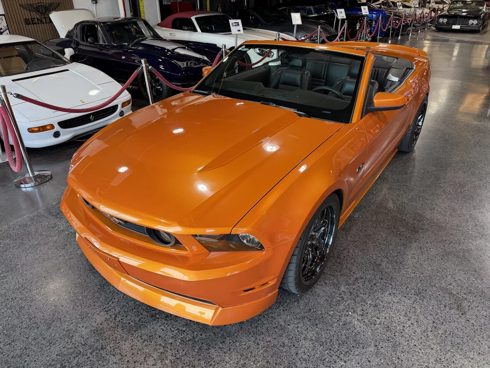 2011 Ford S197 Mustang GT - Image 16 of 31