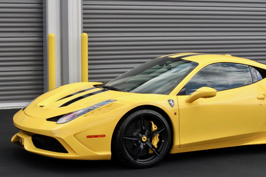 2014 Ferrari 458 Speciale - Image 13 of 31