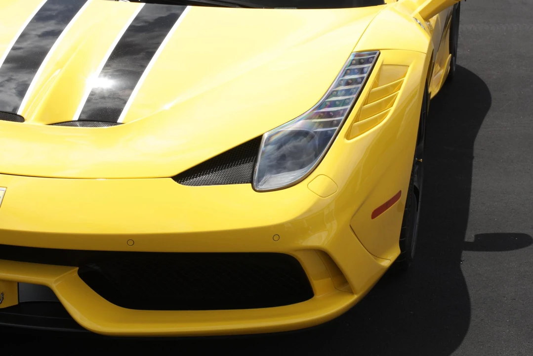 2014 Ferrari 458 Speciale - Image 21 of 31