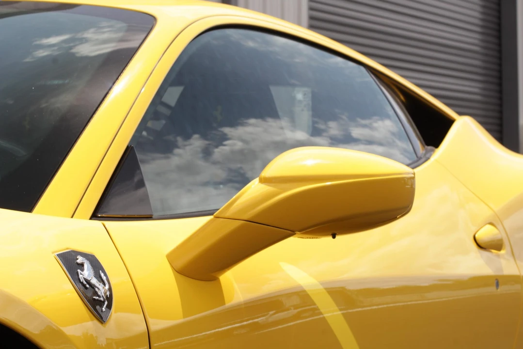 2014 Ferrari 458 Speciale - Image 25 of 31