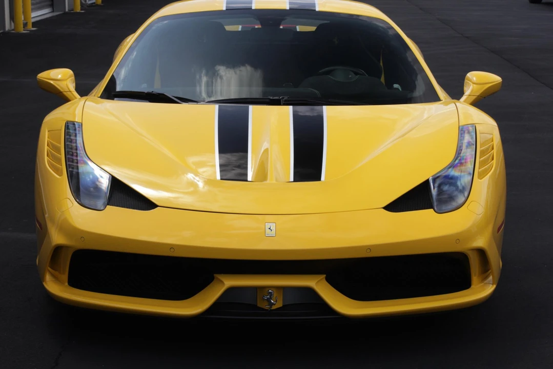2014 Ferrari 458 Speciale - Image 18 of 31