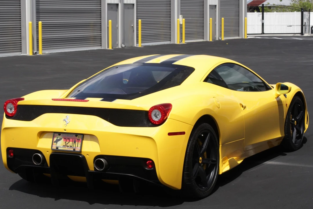 2014 Ferrari 458 Speciale - Image 16 of 31