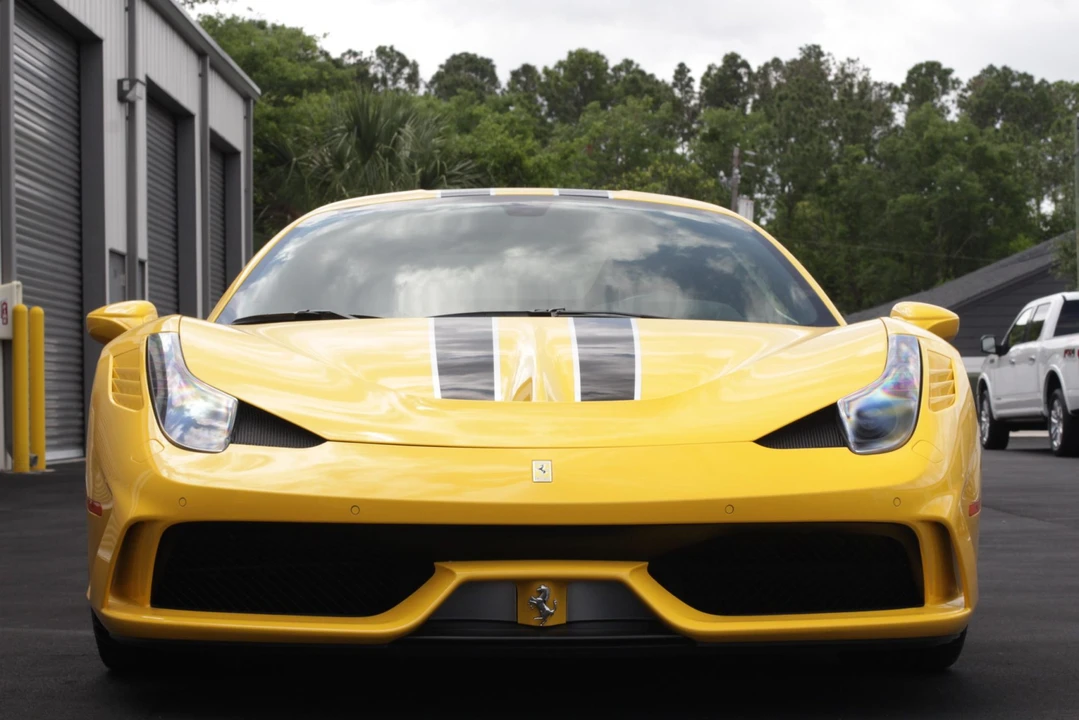 2014 Ferrari 458 Speciale - Image 7 of 31
