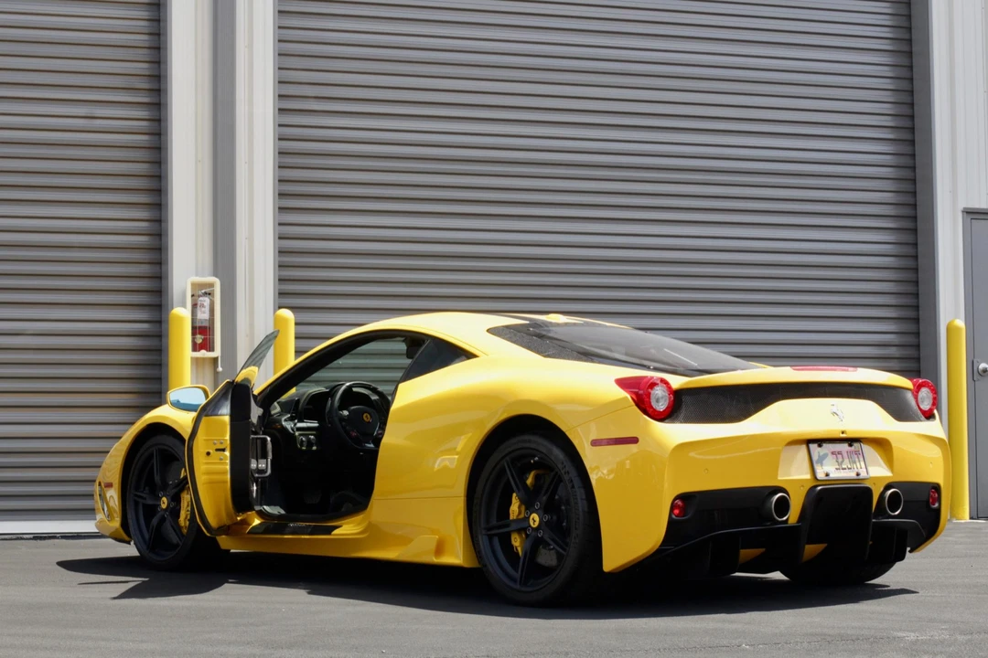 2014 Ferrari 458 Speciale - Image 8 of 31