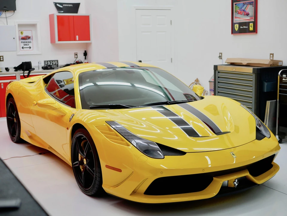 2014 Ferrari 458 Speciale - Image 12 of 31