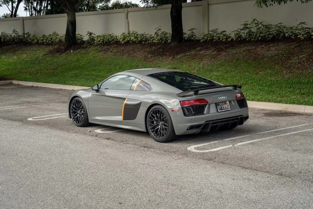 2017 Audi 4S R8 - Image 31 of 31