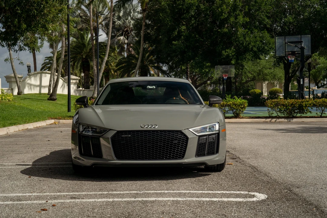 2017 Audi 4S R8 - Image 5 of 31