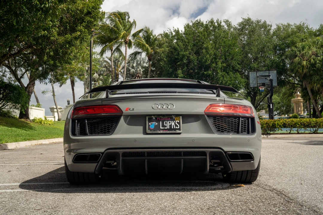 2017 Audi 4S R8 - Image 27 of 31
