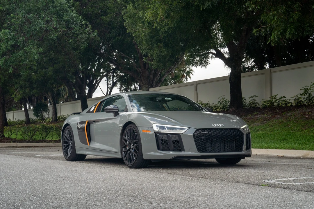 2017 Audi 4S R8 - Image 12 of 31