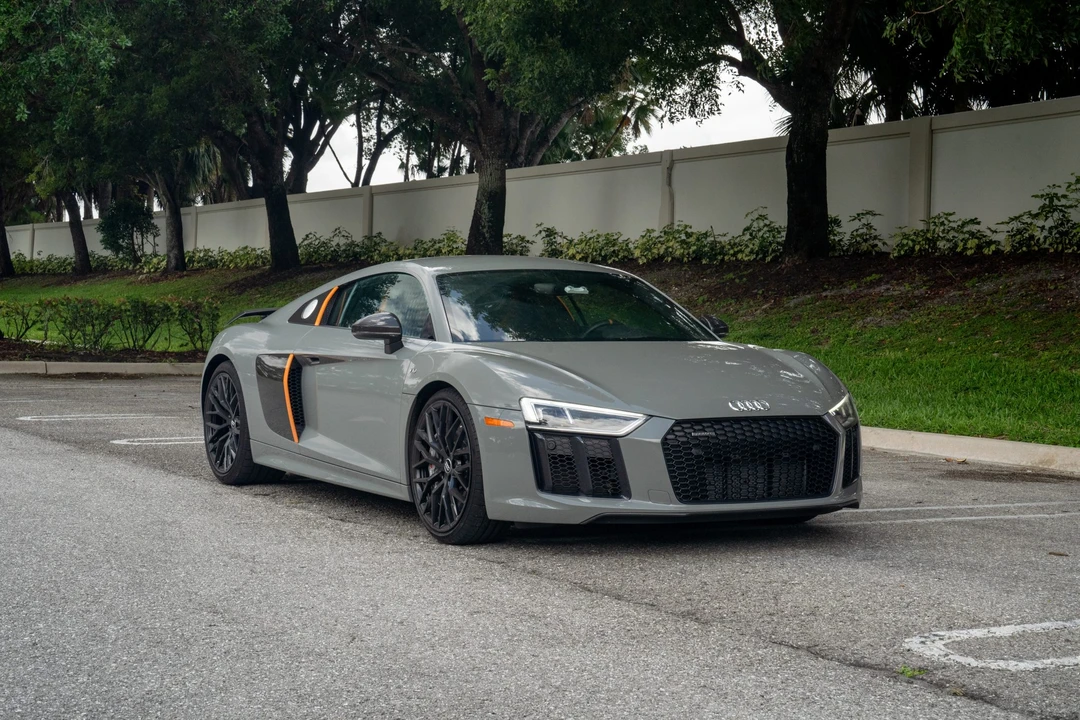 2017 Audi 4S R8 - Image 9 of 31
