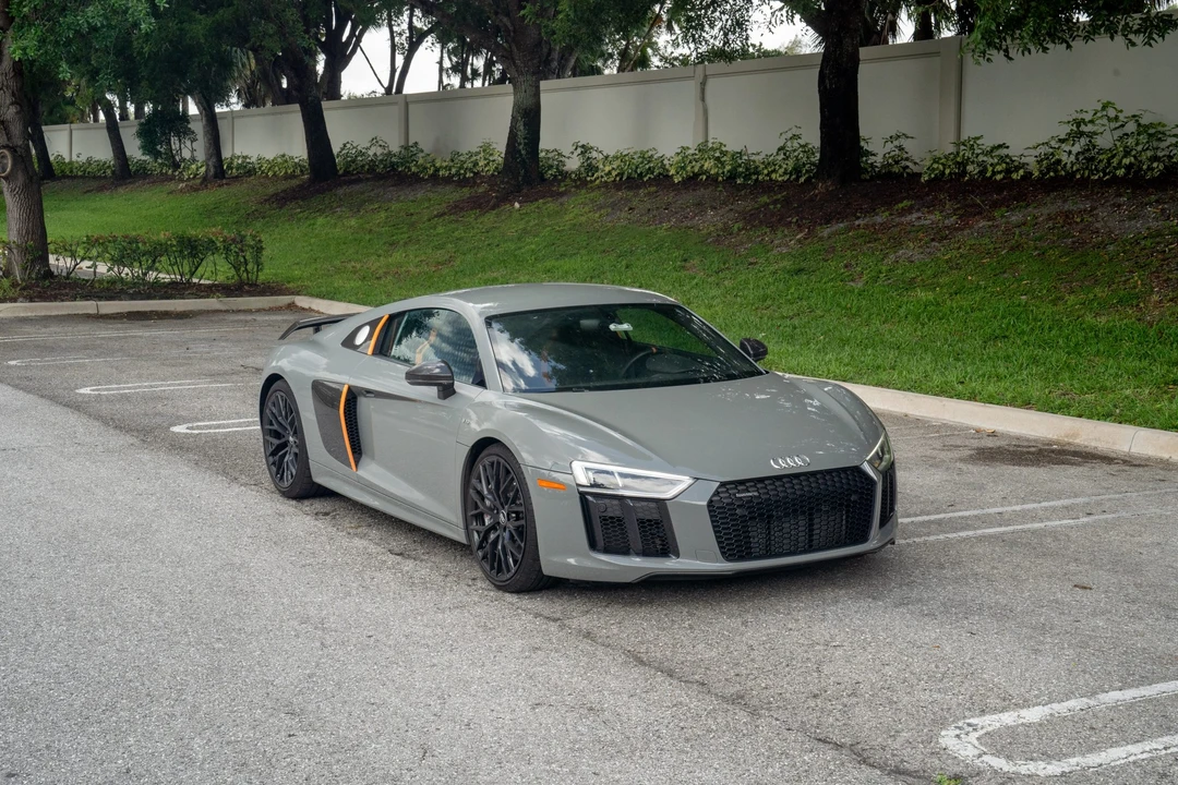 2017 Audi 4S R8 - Image 15 of 31