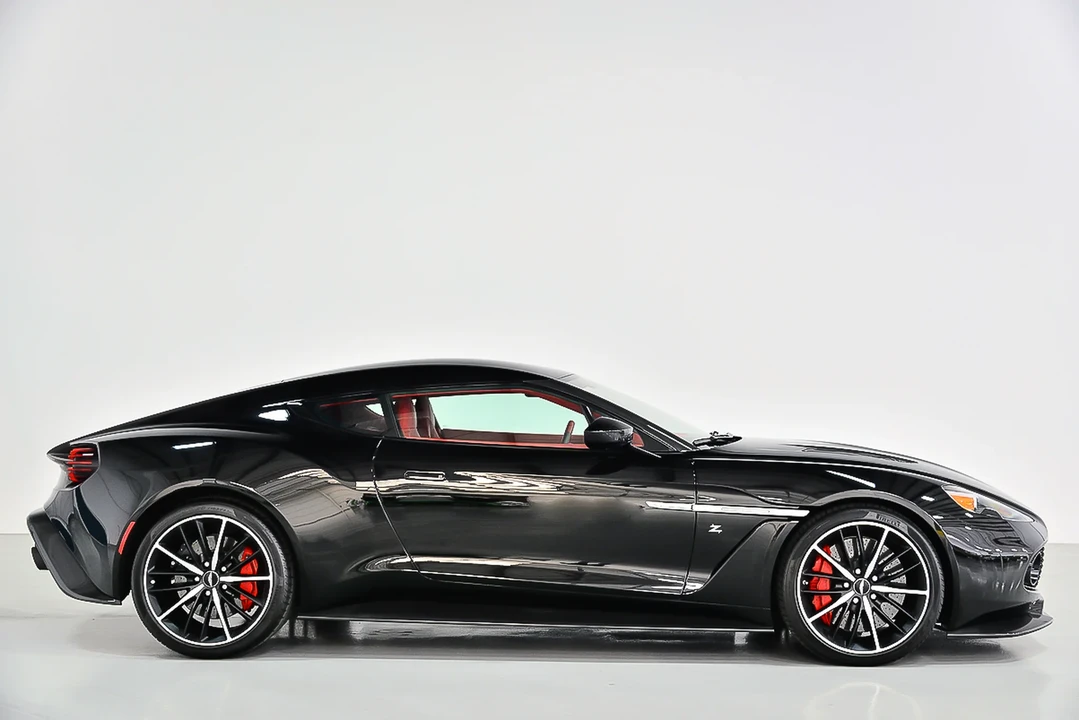 2018 Aston Martin Vanquish 2nd Gen - Image 5 of 6