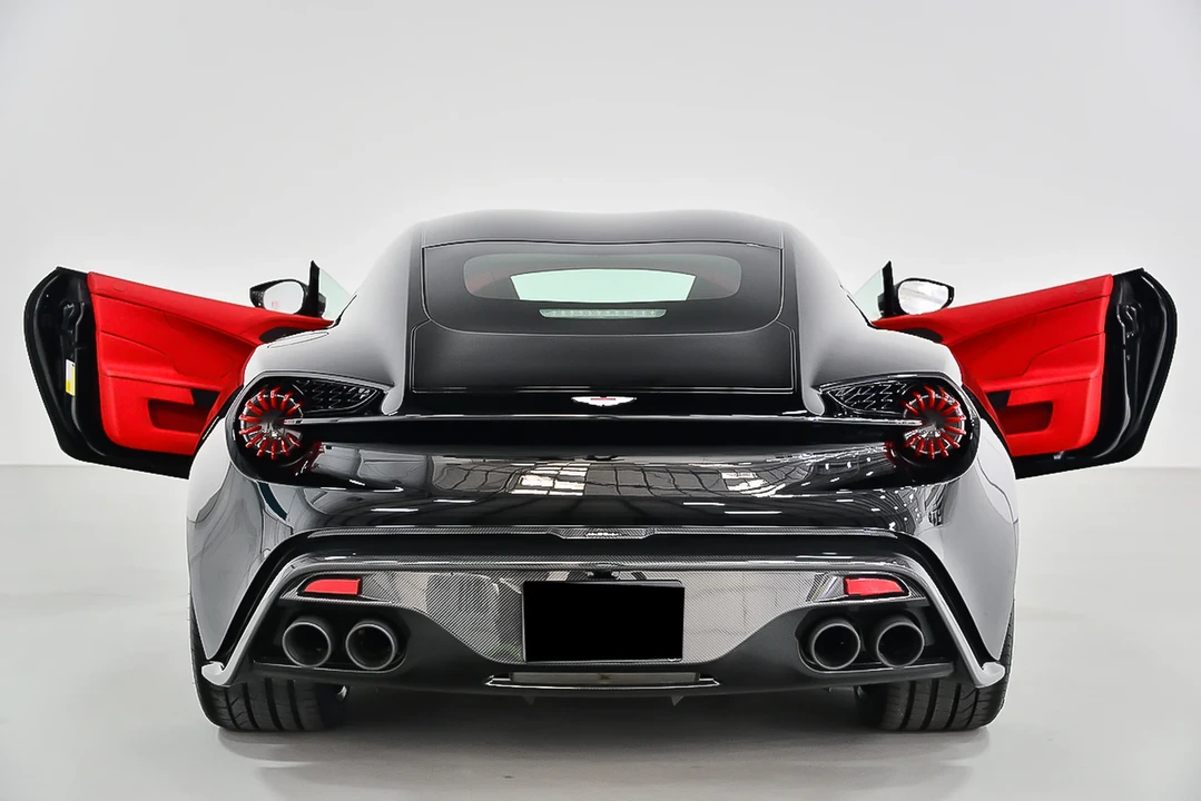 2018 Aston Martin Vanquish 2nd Gen - Image 4 of 6