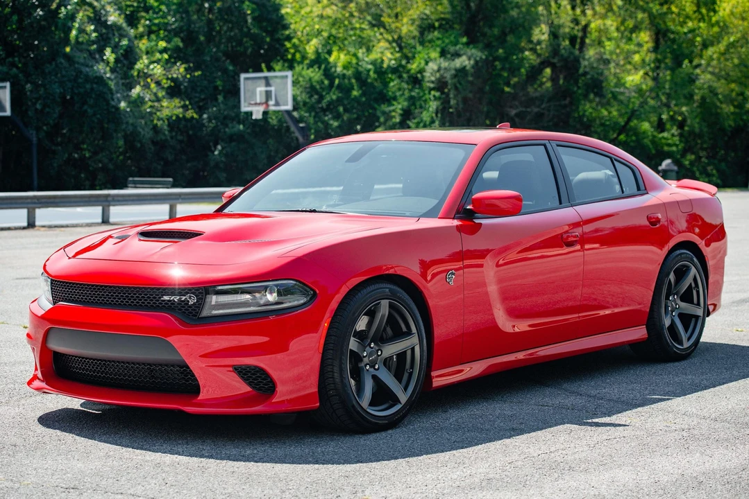 2018 Dodge Charger SRT Hellcat 7th Gen - Image 3 of 31