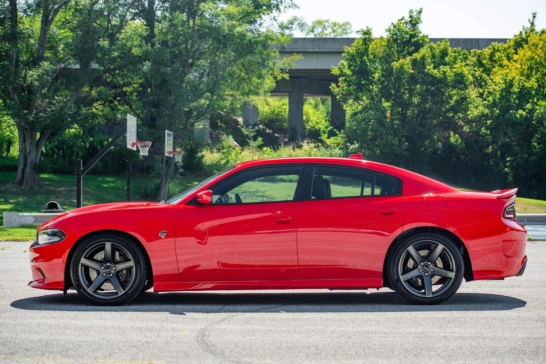 2018 Dodge Charger SRT Hellcat 7th Gen - Image 4 of 31