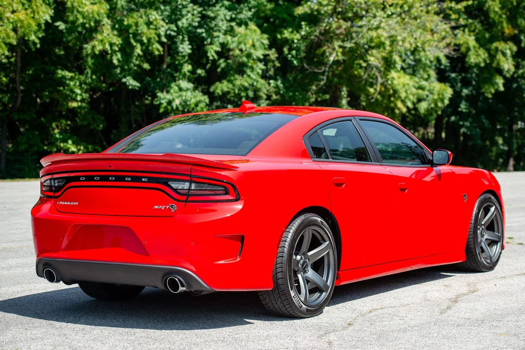 2018 Dodge Charger SRT Hellcat 7th Gen - Image 7 of 31