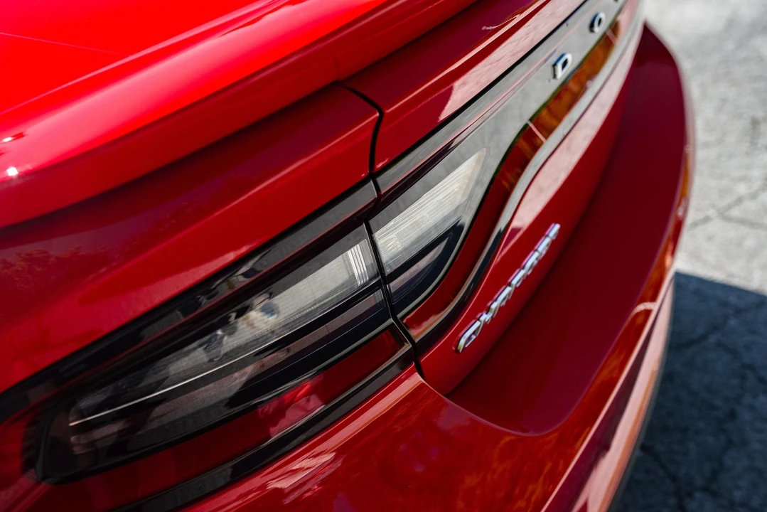 2018 Dodge Charger SRT Hellcat 7th Gen - Image 31 of 31