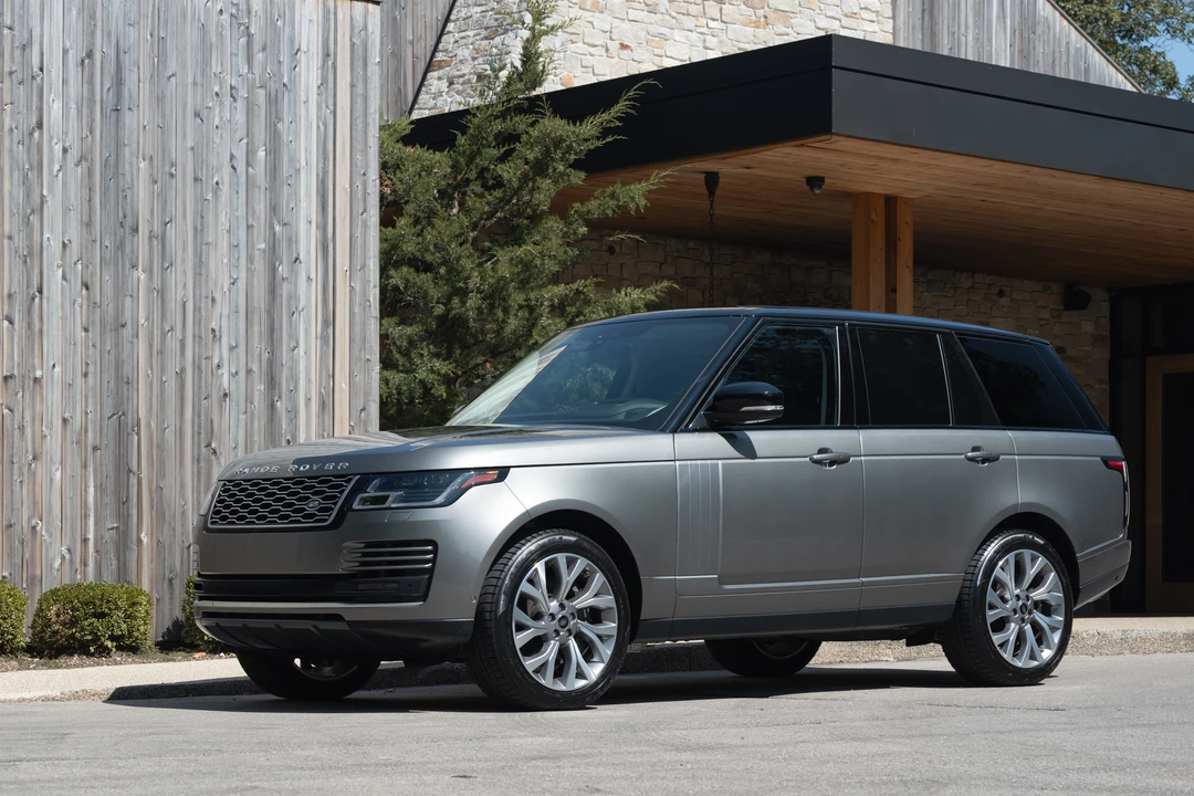2019 Land Rover Range Rover L405 - Image 5 of 31