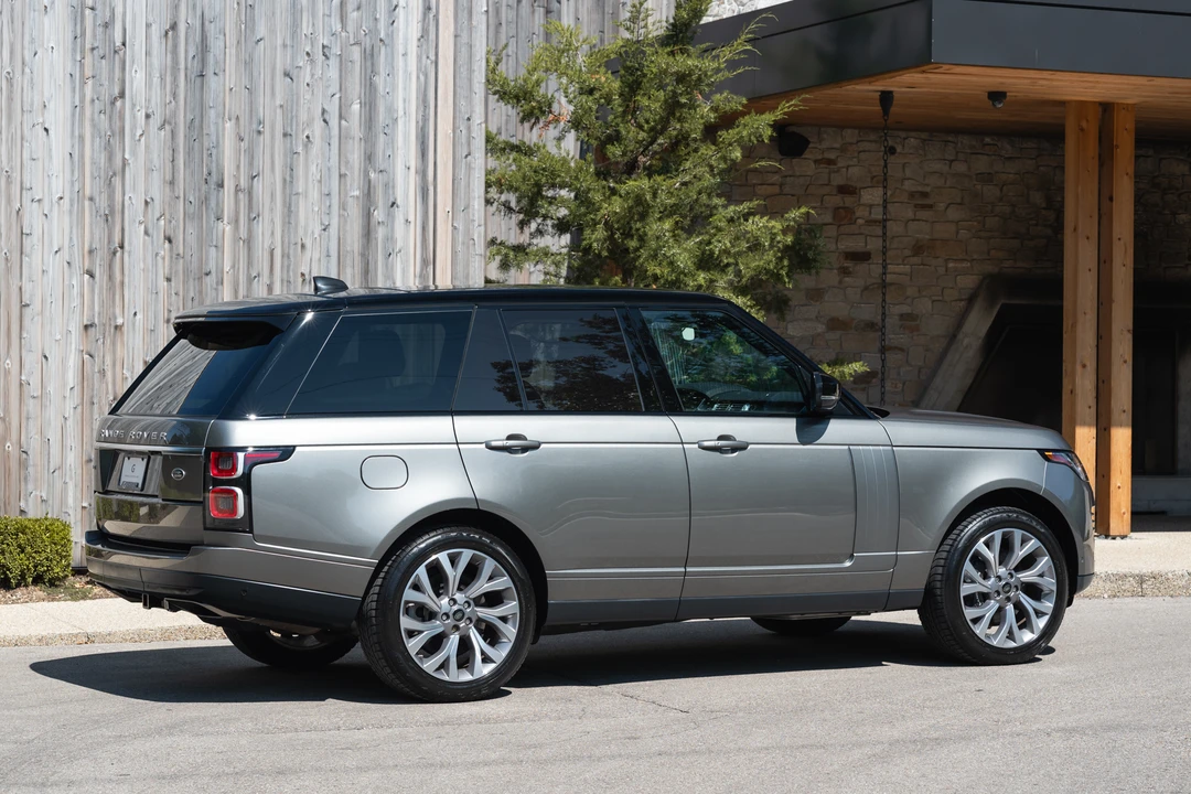2019 Land Rover Range Rover L405 - Image 13 of 31