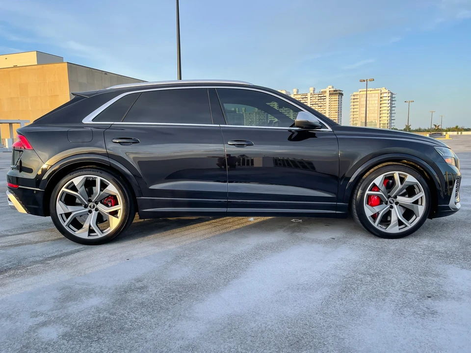 2021 Audi RS Q8 - Image 6 of 6