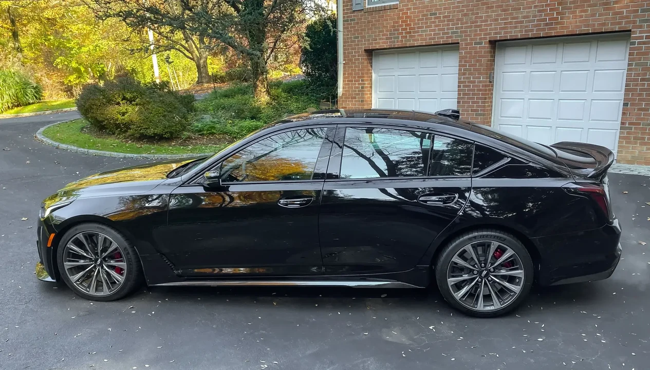 2022 Cadillac CT5-V Blackwing - Image 5 of 6