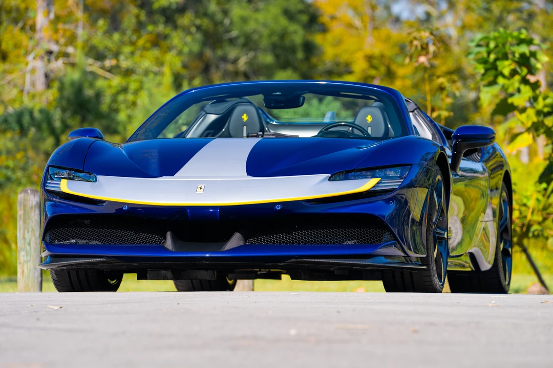 2022 Ferrari SF90 Spider - Image 5 of 31