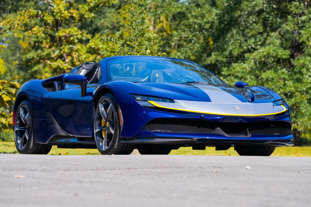 2022 Ferrari SF90 Spider - Image 9 of 31