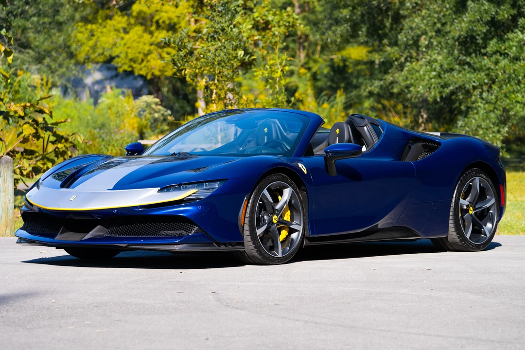 2022 Ferrari SF90 Spider - Image 3 of 31