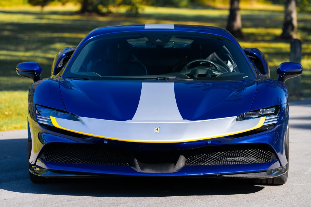 2022 Ferrari SF90 Spider - Image 25 of 31