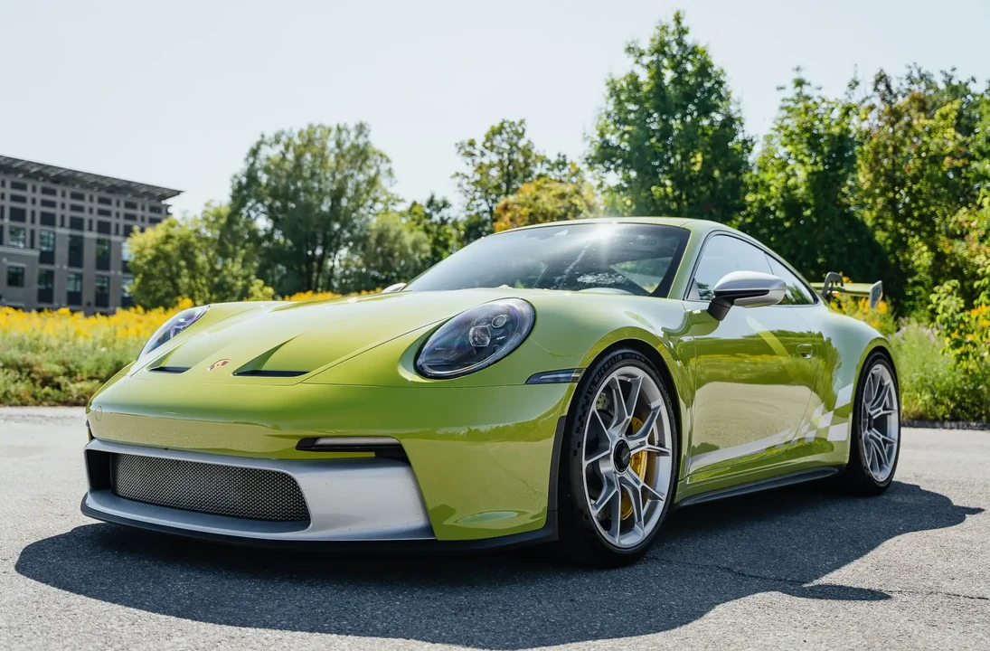 2022 Porsche 992 GT3 - Image 4 of 6